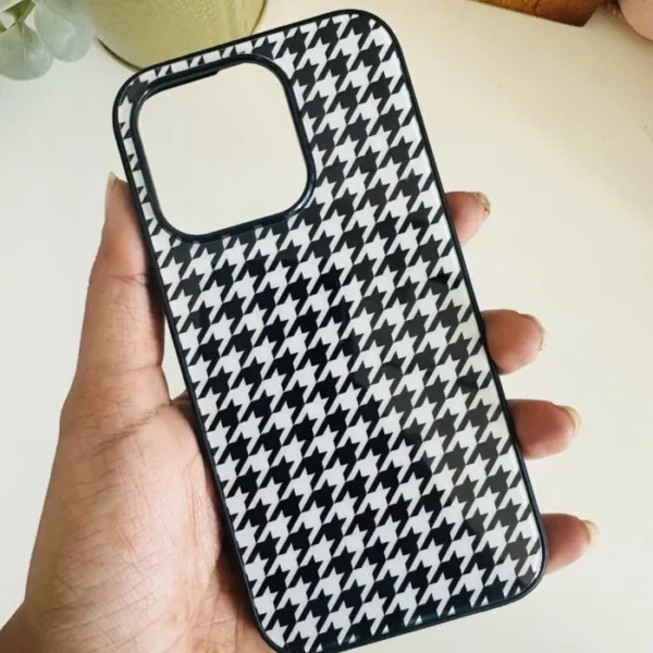 Black and white hounds tooth 2d case