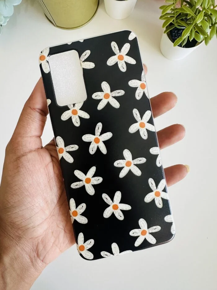 Black white cute flowers soft case